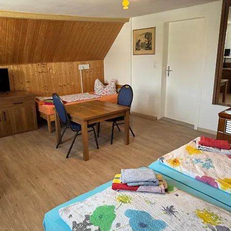 Monteurwohnung Memleben Luetzower 12 Holiday home Kaiserpfalz
