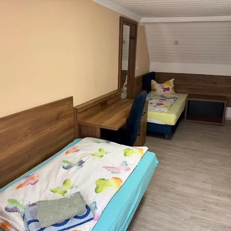 Monteurwohnung Memleben Luetzower 12